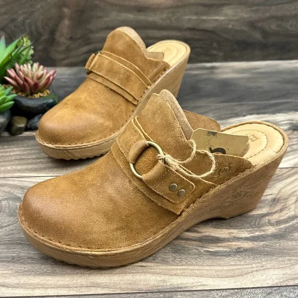 NIB Born Nola 9M Tan Distressed Suede Clogs Leather Open Back - Picture 3 of 12